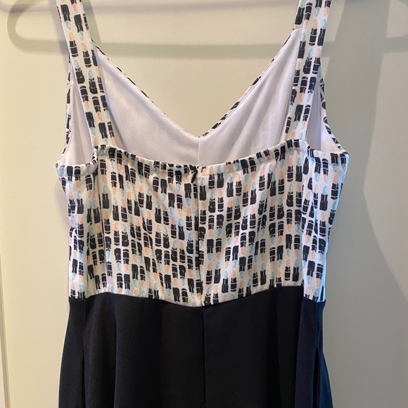 Blame Betty lipstick print bodice swing dress - Picture 4 of 6